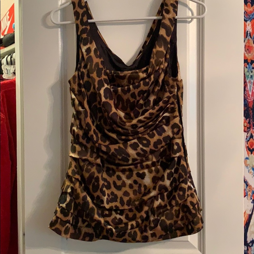 Leopard print top